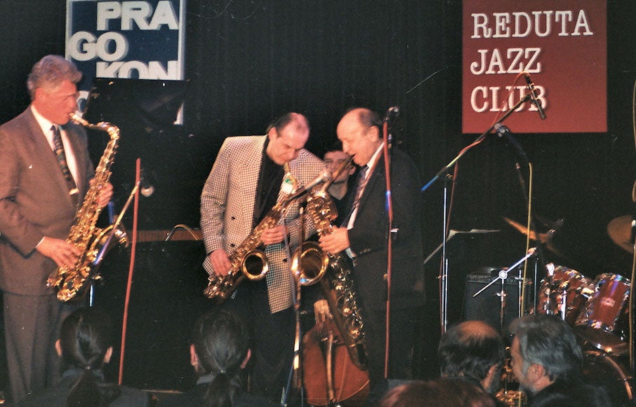 Clinton, en el Club Reduta de Praga.