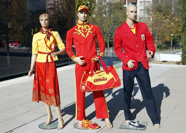 Uniforme de España para los Juegos Olímpicos de Londres 2012 Uniforme de España para los Juegos Olímpicos de Londres 2012