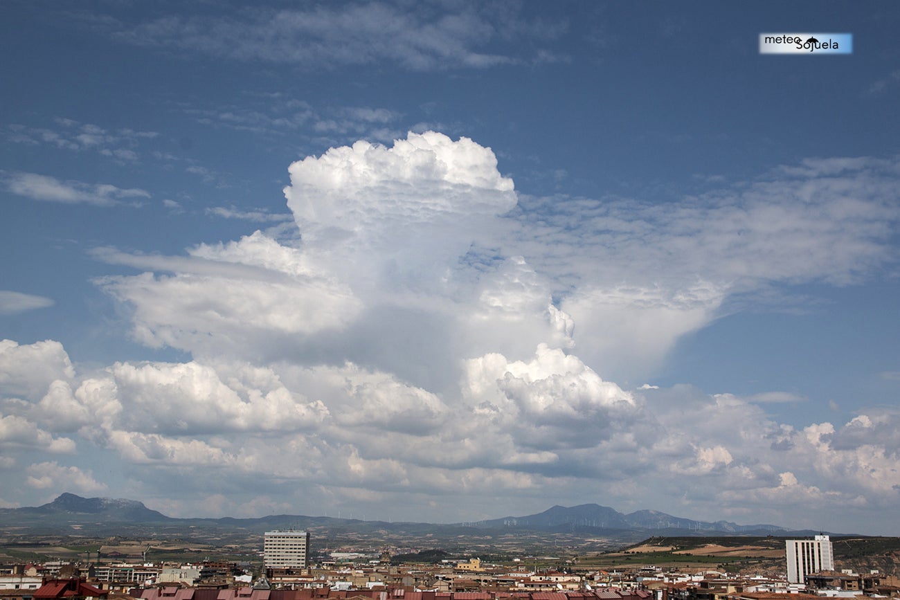 Cumulu Congestus de Meteosojuela