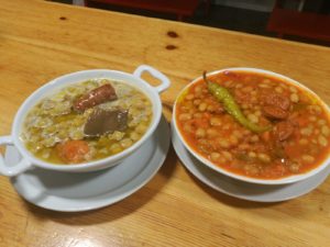 Garbanzos y pochas en La Taberna de Baco