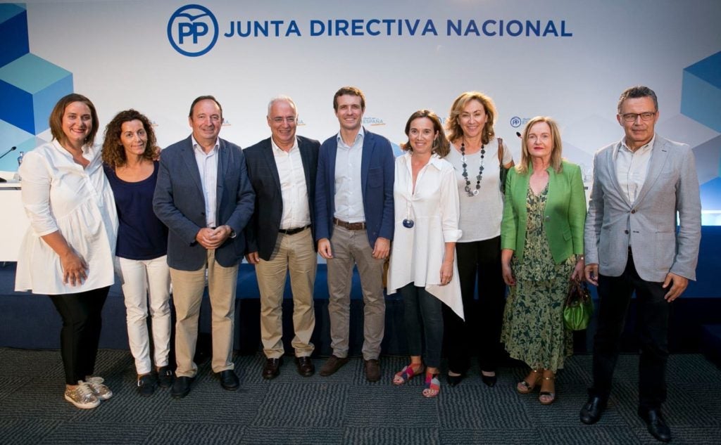 Dirigentes del PP de La Rioja, el sábado en Barcelona con Pablo Casado. Foto facilitada por el Partido Popular