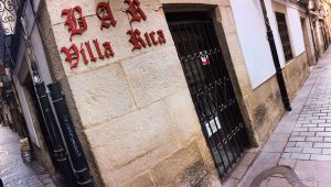 El Villa Rica de Logroño, con sus dos puertas
