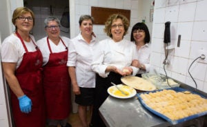 En la cocina de la desaparecida casa de comidas. Foto de Sonia Tercero